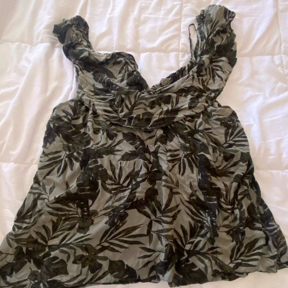 Tropical leaves off the shoulder top